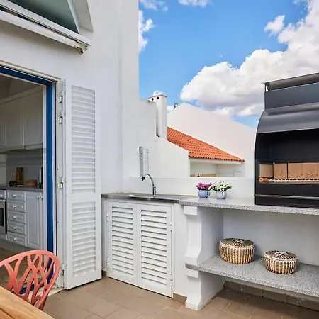 Seaside Serenity Beachside * Albufeira