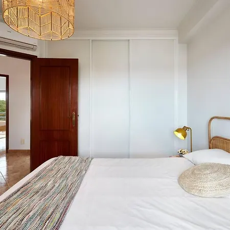 Seaside Serenity Beachside Apartment