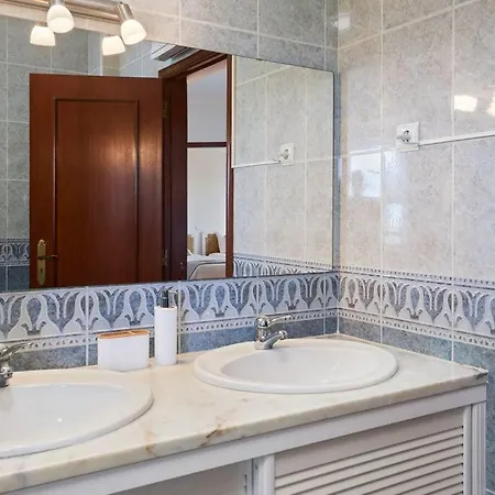 Apartment Seaside Serenity Beachside Albufeira